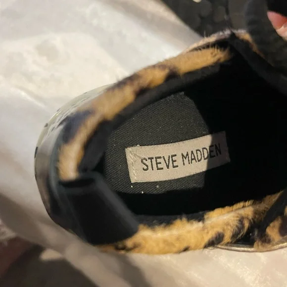 🚫❌Please do not buy it SOLD on Mercari🚫❌ - Picture 4 of 8